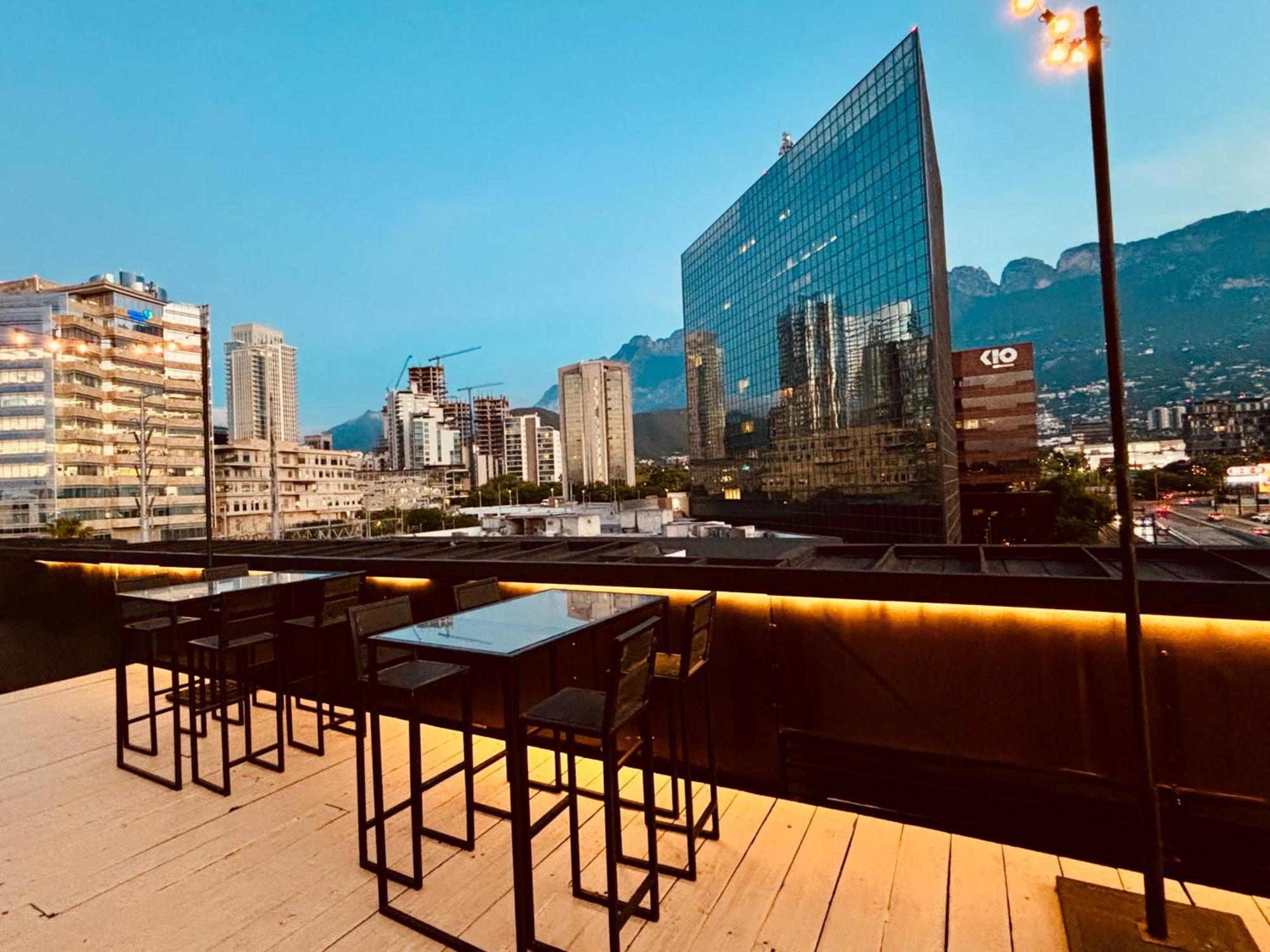 Autentico Monterrey San Pedro Garza Garcia Ngoại thất bức ảnh